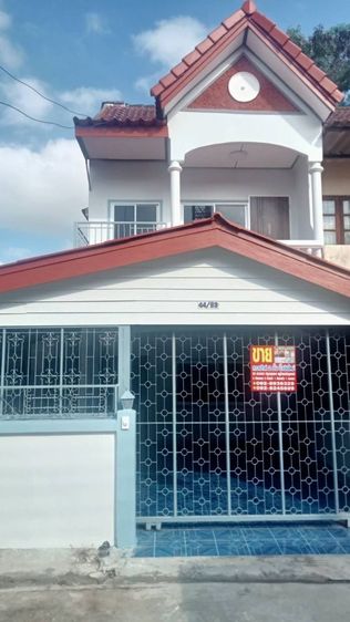 ไม่มี ขายทาวน์เฮาส์ 2 ชั้น หมู่บ้านเจริญลาภ 3 ปทุมคลอง 4 คลองหลวง บิ้วอินใหม่ ใกล้ม.ธรรมศาสตร์ ถูกสุดในย่านนี้