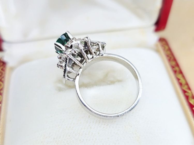 แหวนเงินแท้ งานเก่า พลอยแท้เขียวส่อง 💚ล้อมพลอยขาว🤍 S.52 นน. 4.5 กรัม สวยงาม  รูปที่ 6