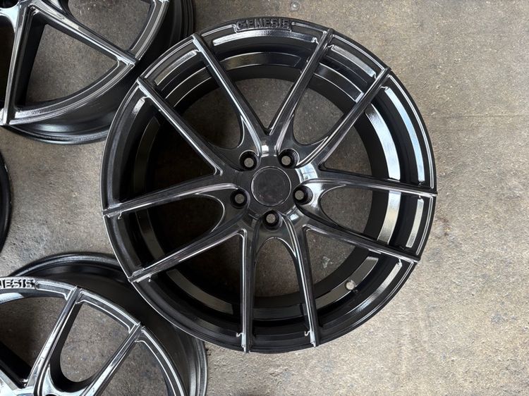 ล้อแม็กขอบ17 5รู114 กว้าง8 ออฟ40 สีดำเงา ล้อไทย (ล้อทำสีมาใหม่เพื่อความสวยงาม) ไม่มีซ่อม  รูปที่ 5