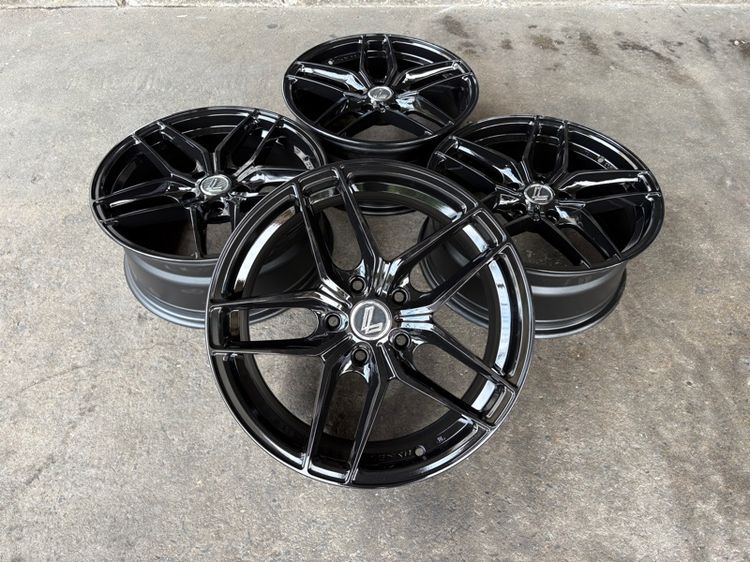 17" ล้อแม็กขอบ17 LENSO 5รู114 กว้าง7.5 ออฟ38 สีดำเงา ล้อไทย (ล้อทำสีมาใหม่เพื่อความสวยงาม) ไม่มีซ่อม 