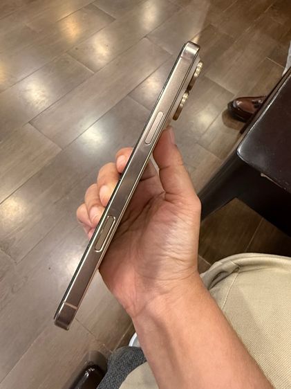 iPhone 16 pro max 256 gb desert titanium ประกัน มีนา 69  รูปที่ 9