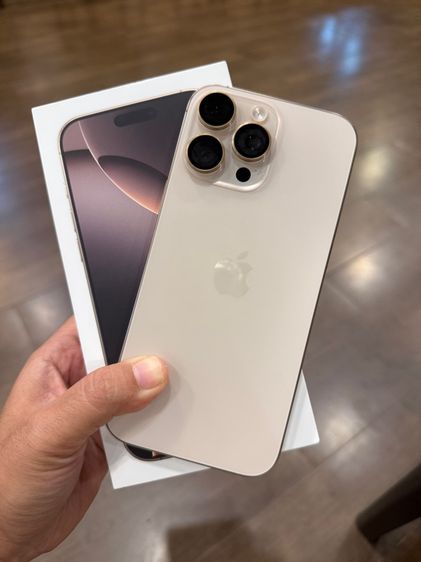 iPhone 16 pro max 256 gb desert titanium ประกัน มีนา 69 