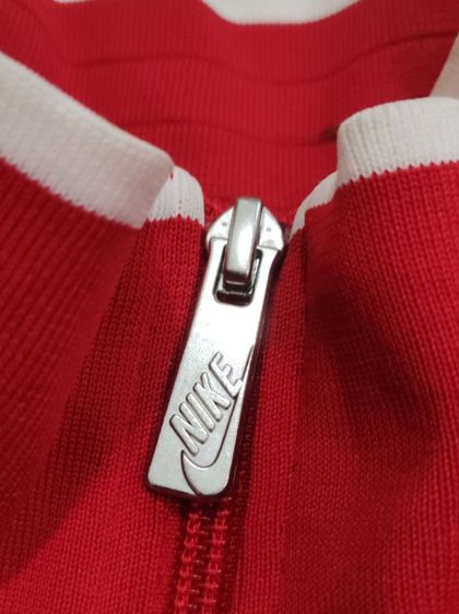 เสื้อแจ๊คเก็ต NIKE.ผีแดง❤️⚽.แท้ รูปที่ 14