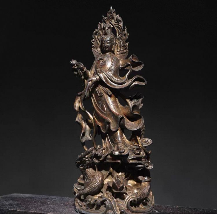 🕉️ พระพุทธรูปยืน“พระแม่สาจีหลง”เก่า รูปที่ 2