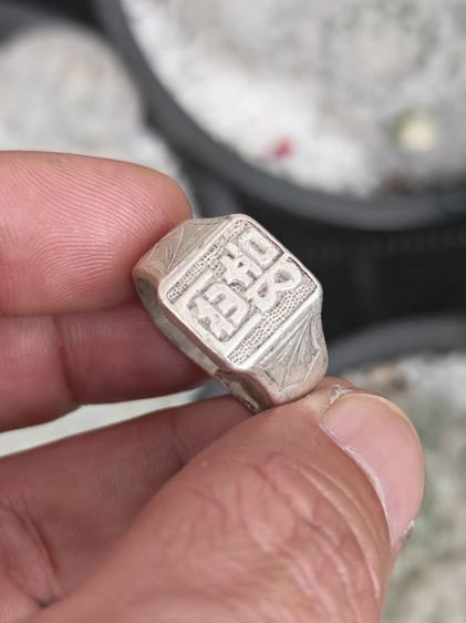 แหวนมงคลเงินแท้ งานนอกงานเก่า หายากมาก หลักร้อยพอครับ รูปที่ 2