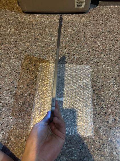 ขายiPadPro11นิ้วM2สีSpace Gray 256กิ๊กWifi Celluer ใส่ซิมได้ไร้รอยตกสูนTrueจอไม่เหลืองไม่มีจุดไม่มีเส้นหายากมากๆใช้งานดีถูกมากก รูปที่ 6