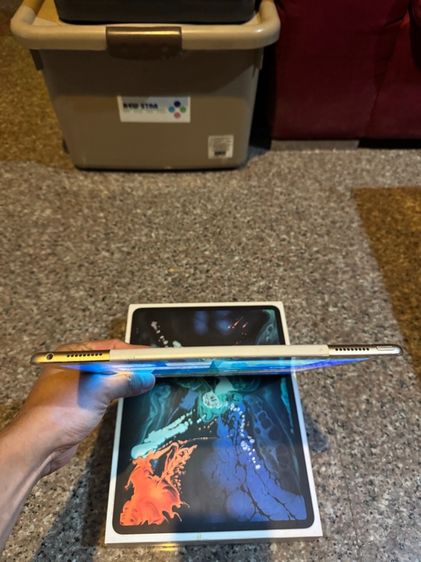 ขายiPadPro12.9สีดำ32กิ๊กและสีทอง128กิ๊กWifi Celluer ใส่ซิมได้มีกล่องอีมี่ตรงสูนTrueถูกๆ รูปที่ 9
