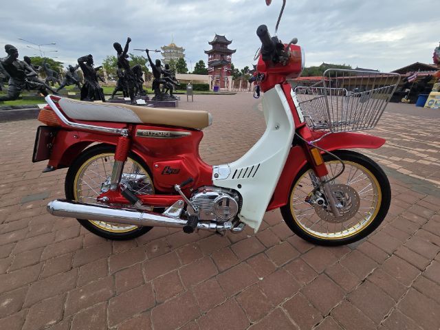 RC100ปั้นเก็บทุกรายละเอียด รถคลาสสิค รูปที่ 18