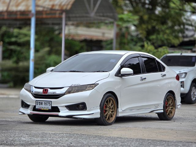 รถ Honda City 1.5 V i-VTEC สี ขาว