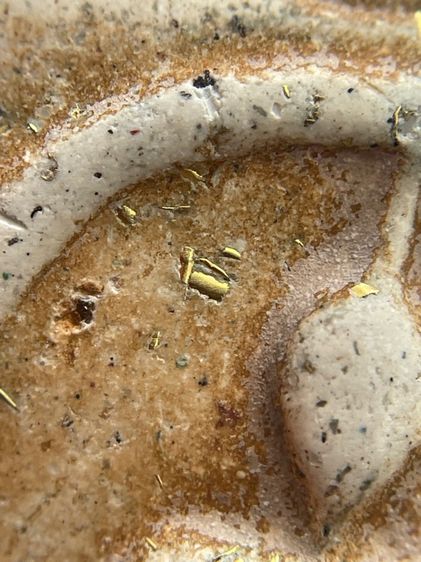 พระสมเด็จวัดระฆังพิมพ์ใหญ่กรอบกระจกโรยผงตะไบทอง หลัง ครุฑนูน รูปที่ 12