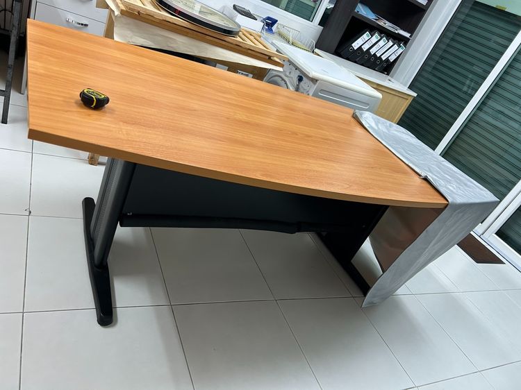 โต๊ะประชุมใหญ่