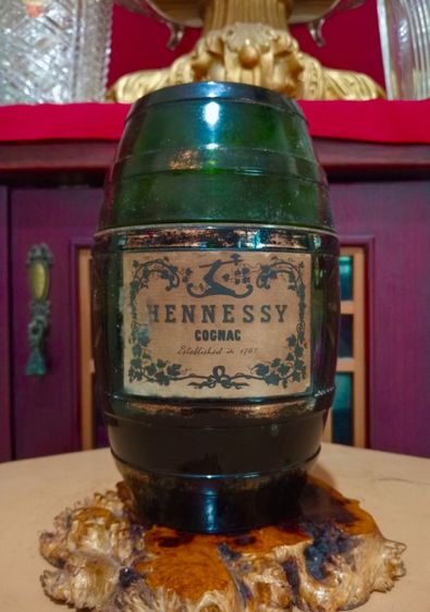 ฝรั่งเศส..สภาพเดิมๆเก่าโบราณทรงถังเบียร์เนื้อแก้ว รูปที่ 13