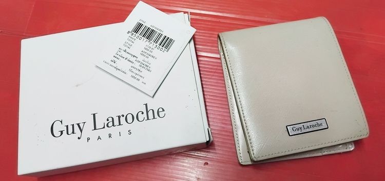 กระเป๋าสตางค์ Guy Laroche แท้ พร้อมกล่อง แถม อีก 1 ใบ รูปที่ 6