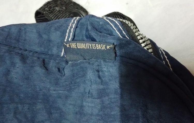 กระเป๋าสะพาย   รูปที่ 2