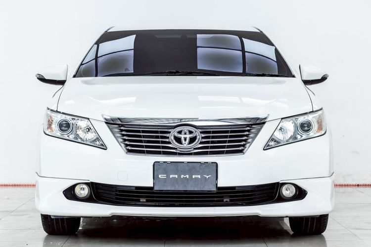 Toyota Camry 2014 2.0 G Extremo Sedan เบนซิน ไม่ติดแก๊ส เกียร์อัตโนมัติ ขาว รูปที่ 4