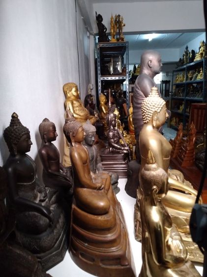ขายเหมาสมบัติเก่าที่สั่งสมมานาน รูปที่ 6