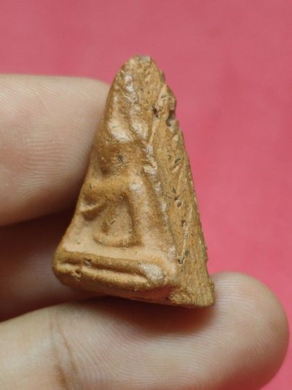 พระนางพญา รูปที่ 2