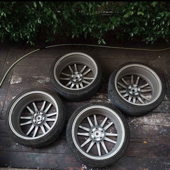 ล้อแมก Made in Japan

Enkei GTC 01

 รูปที่ 4