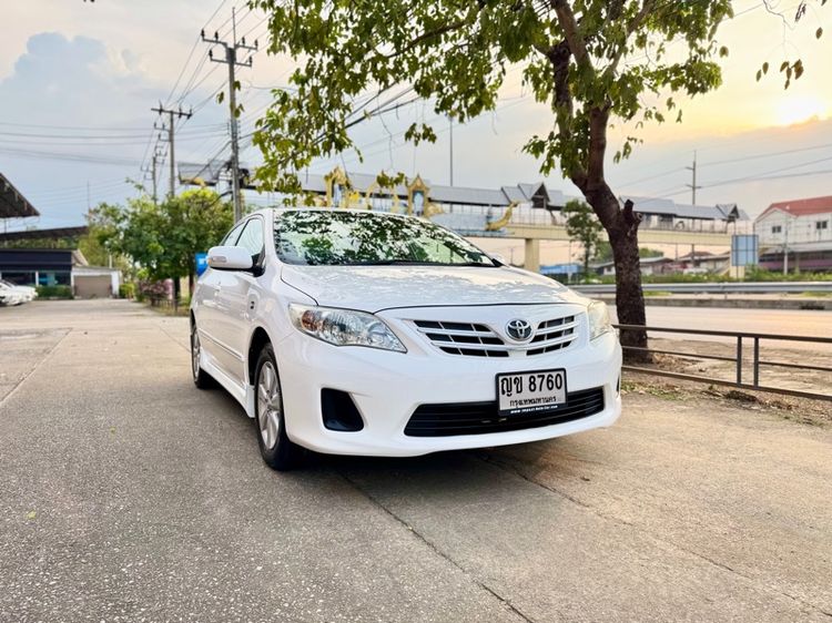 Toyota Altis 2011 1.8 E Sedan เบนซิน ไม่ติดแก๊ส เกียร์อัตโนมัติ ขาว รูปที่ 2
