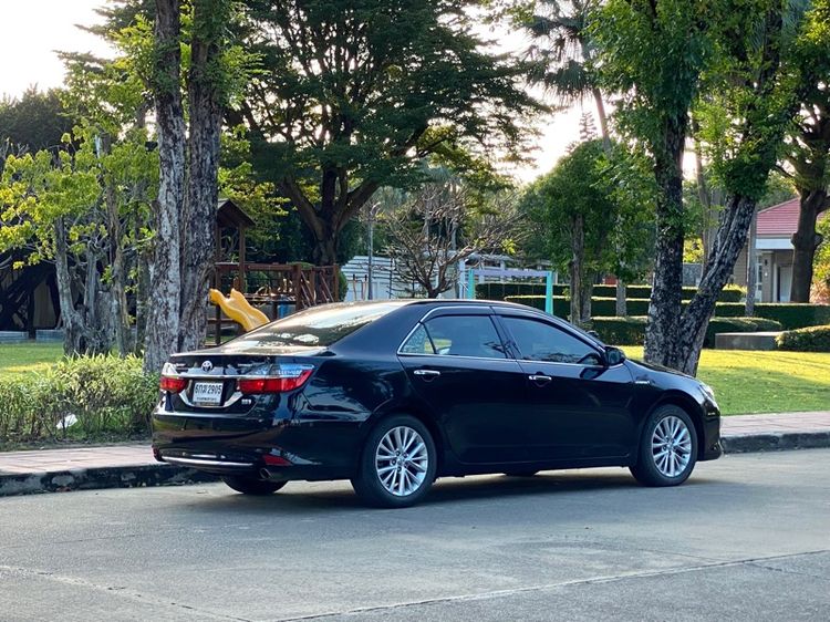 Toyota Camry 2017 2.5 Hybrid Premium Sedan ไฮบริด ไม่ติดแก๊ส เกียร์อัตโนมัติ ดำ รูปที่ 3