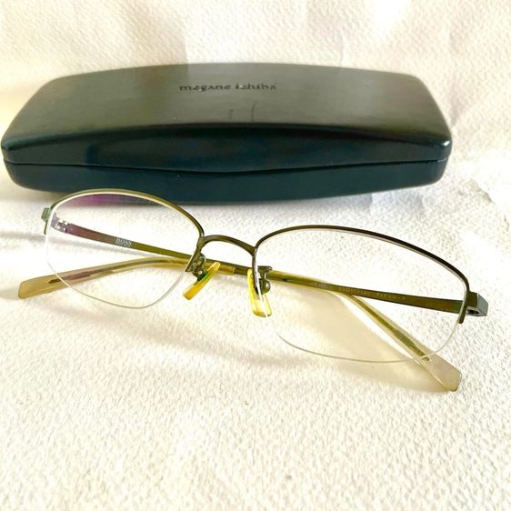 Hugo Boss กรอบแว่นตาแบรนด์แท้ รูปที่ 2