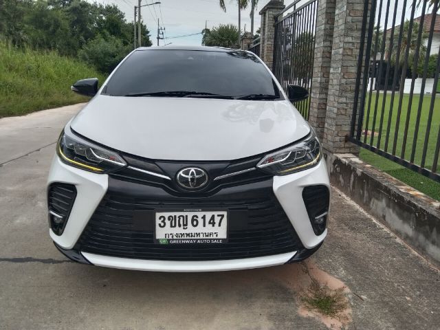 Toyota Yaris ATIV 2022 1.2 Sport Premium เบนซิน เกียร์อัตโนมัติ ขาว รูปที่ 3