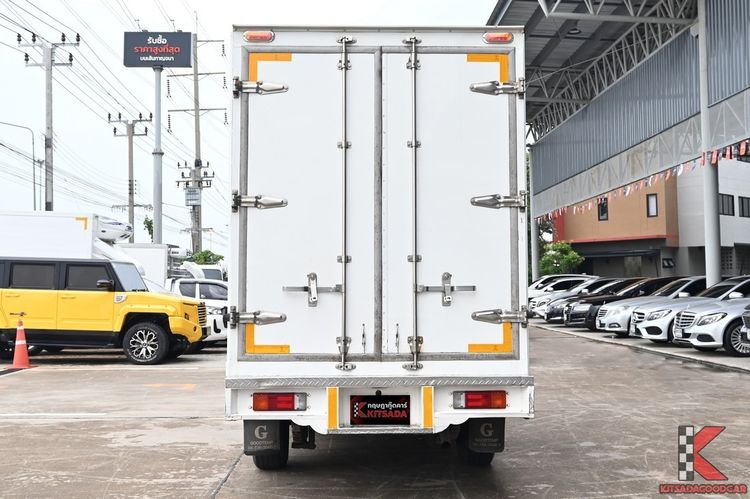 Toyota Hilux Revo 2024 2.8 ENTRY STANDARD CAB Pickup ดีเซล ไม่ติดแก๊ส เกียร์ธรรมดา ขาว รูปที่ 4