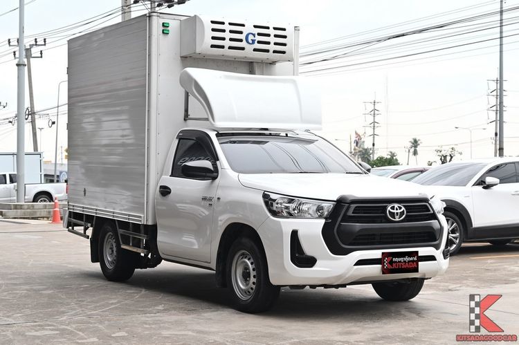 รถ Toyota Hilux Revo 2.8 ENTRY STANDARD CAB สี ขาว