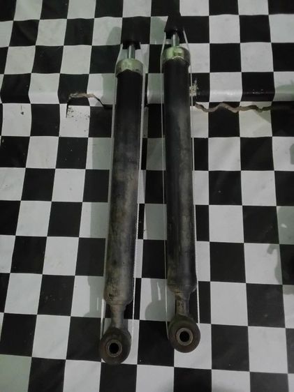 โช๊ค Mazda 2