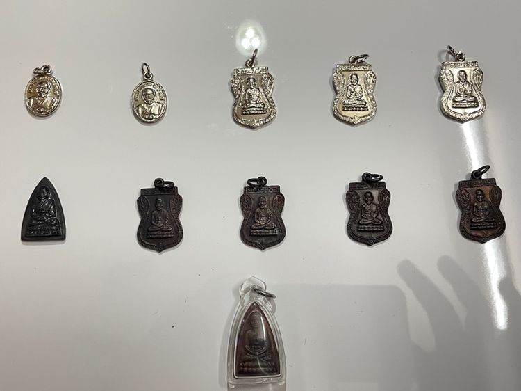 เหรียญเสมาหลวงปู่ทวด วัดช้างให้ รศ 200ื และเม็ดแตงหลวงปู่ทวด พ.ศ. 2522 รูปที่ 5