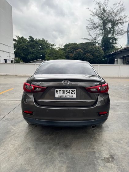 Mazda Mazda 2 2016 1.3 High Connect Sedan เบนซิน ไม่ติดแก๊ส เกียร์อัตโนมัติ น้ำตาล รูปที่ 4
