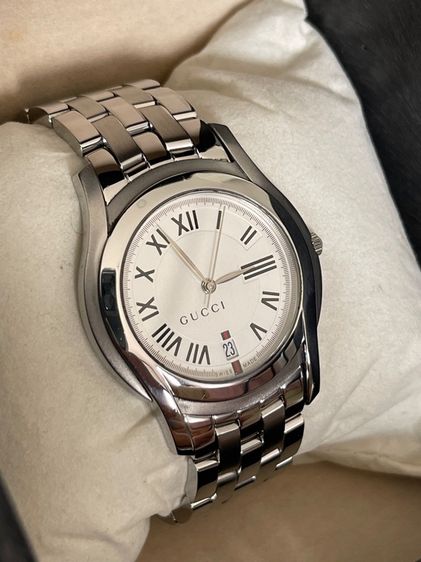 GUCCI 5500M 34 mm White Dial Swiss Quartz Steel Swiss Watch รูปที่ 3