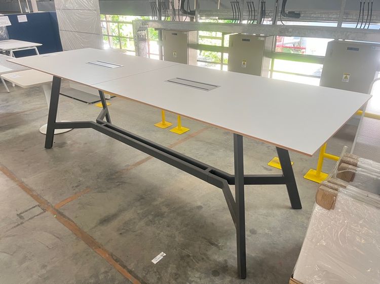 Modern High Bench Table with metal frame รูปที่ 5