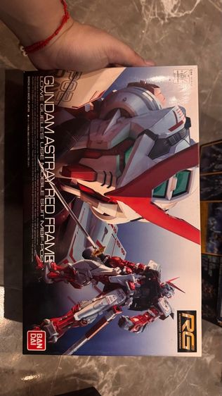 gundam rg ของแท้หิ้วมาเองจากญี่ปุ่น ยังไม่ประกอบ  รูปที่ 2
