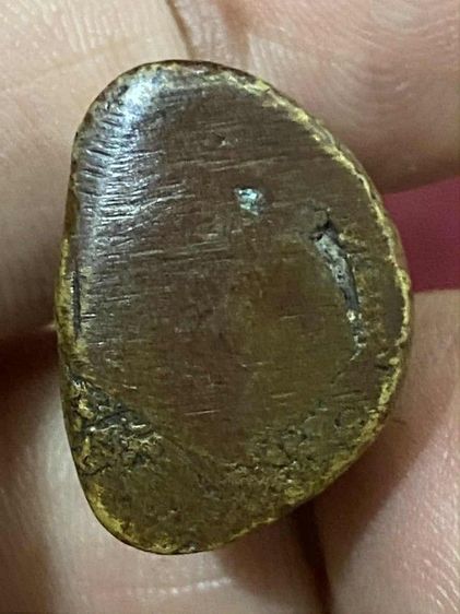 พระรูปหล่อหลวงพ่อเงินพิมพ์นิยมเนื้อทองผสมเก่าๆ รูปที่ 3