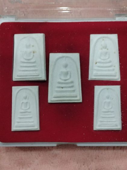 พระผงสมเด็จแช่น้ำมนต์รุ่นแรก เฉลิมพระเกียรติ 84 พรรษา วัดบวรนิเวศวิหาร รูปที่ 2