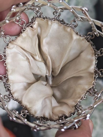 Coin Purse ถุงใส่เหรียญใส่ของเงินแท้ งานนอกงานเก่า หายากมากๆ ราคาแบ่งปันครับ รูปที่ 6