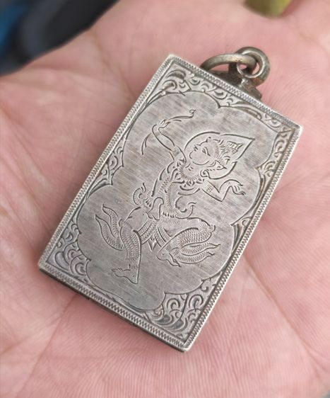 ตลับใส่พระสมเด็จเงินแท้ งานเก่า สวยมาก ราคาเบาๆครับ รูปที่ 2