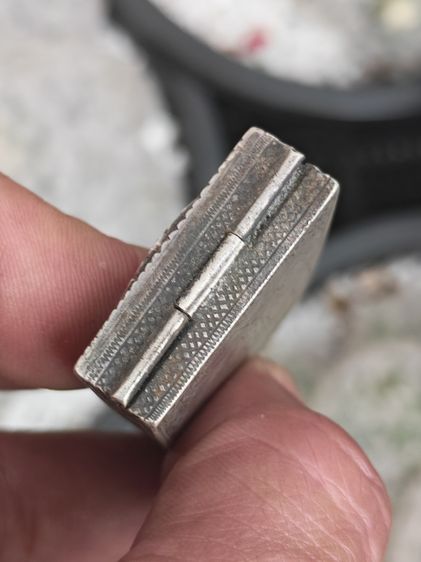 ตลับใส่พระสมเด็จเงินแท้ งานเก่า สวยมาก ราคาเบาๆครับ รูปที่ 8