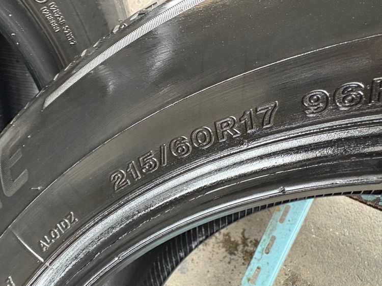 ยางBRIDGSTONE215-60-17 ปี23 ปีแท้  รูปที่ 8