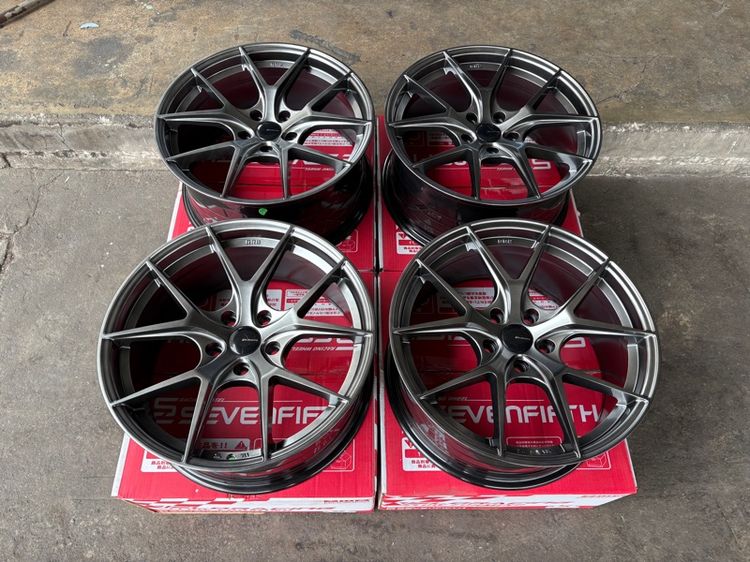 18" ล้อแม็กมือ1 ขอบ18 ก้านY 5รู114 กว้าง8.5 ออฟ35 สีไฮเปอร์แบล็ก ล้อเบา FLOW FORMING งานSEVENFIFTH งานสวยมากๆ