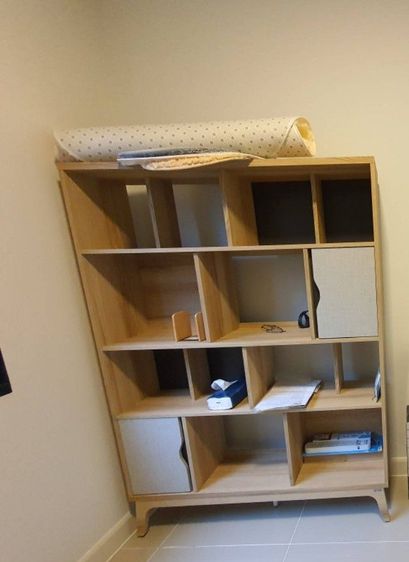 ชั้นโชว์สินค้า ของ KONCEPT FURNITURE 