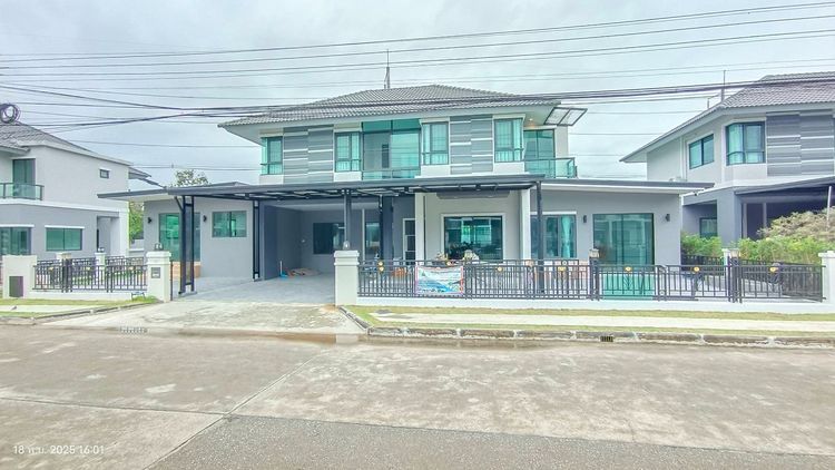 บ้านเดี่ยวสร้างใหม่ให้เช่า 2 ชั้น หมู่บ้านกาญจน์กนก 2 เฟส 1 (ใหม่) อยู่ใกล้ป้อมยาม