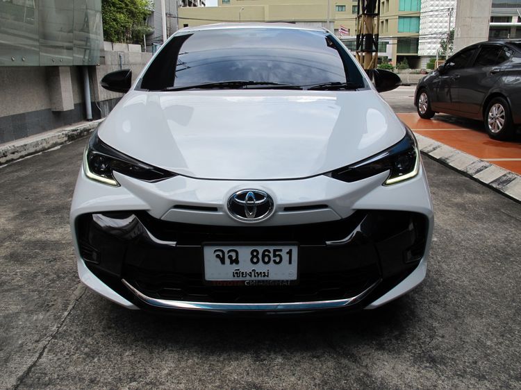 Toyota Yaris ATIV 2023 1.2 Smart Sedan เบนซิน ไม่ติดแก๊ส เกียร์อัตโนมัติ ขาว รูปที่ 3