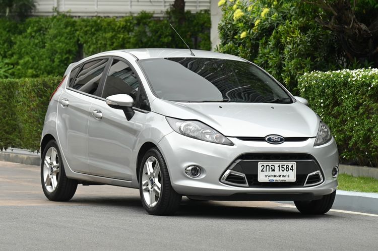 Ford Fiesta 2013 1.5 Sport Sedan เบนซิน ไม่ติดแก๊ส เกียร์อัตโนมัติ บรอนซ์เงิน รูปที่ 2