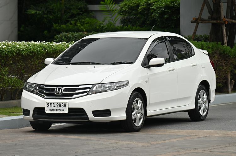 รถ Honda City 1.5 S i-VTEC สี ขาว
