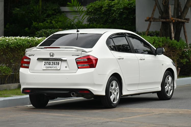 Honda City 2013 1.5 S i-VTEC Sedan เบนซิน ไม่ติดแก๊ส เกียร์อัตโนมัติ ขาว รูปที่ 4
