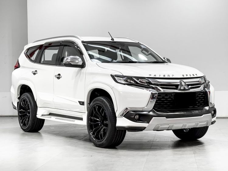 Mitsubishi Pajero Sport 2016 2.4 GT Utility-car ดีเซล เกียร์อัตโนมัติ ขาว รูปที่ 3