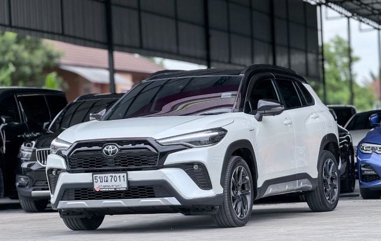 Toyota Corolla Cross 2023 1.8 Hybrid Premium Safety GR Sport ไฮบริด เกียร์อัตโนมัติ ขาว