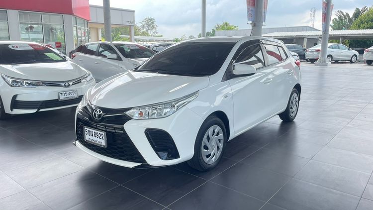 Toyota Yaris 2021 1.2 Entry Sedan เบนซิน ไม่ติดแก๊ส เกียร์อัตโนมัติ ขาว รูปที่ 2